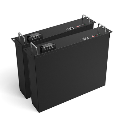 แบตเตอรี่ลิเธียมไอออนแบบชาร์จไฟได้ LiFePO4 48V 50Ah แบตเตอรี่ลิเธียมไอออนสำหรับเก็บพลังงานแสงอาทิตย์
